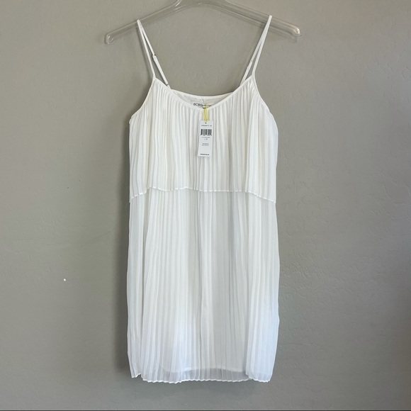 NWT BCBGeneration White Pleated Mini Dress size S - Picture 2 of 8